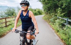 Nawyki i emocje kształtują nasz mózg. Jak o niego dbać, aby był sprawny? Praktyczne wskazówki