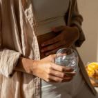 Jak przejść ciążę bez nudności i anemii? Pomogą te naturalne sposoby