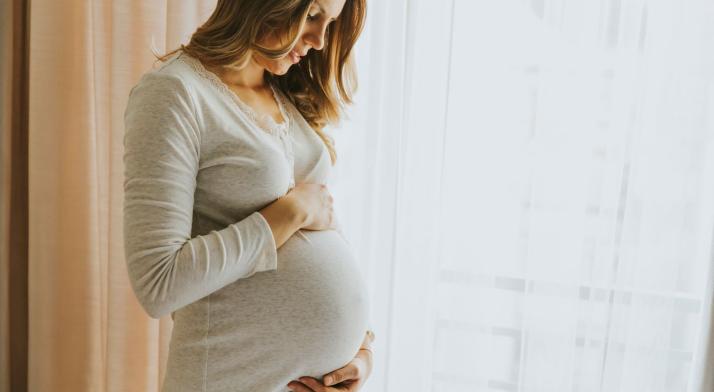 Jak przejść ciążę bez nudności i anemii? Pomogą te naturalne sposoby