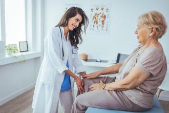 Terapia wibracjami pomocna w leczeniu osteoporozy. Na czym polega?