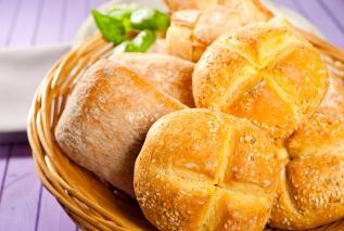 Przyczynia się do depresji? Pozytywne skutki rezygnacji z glutenu