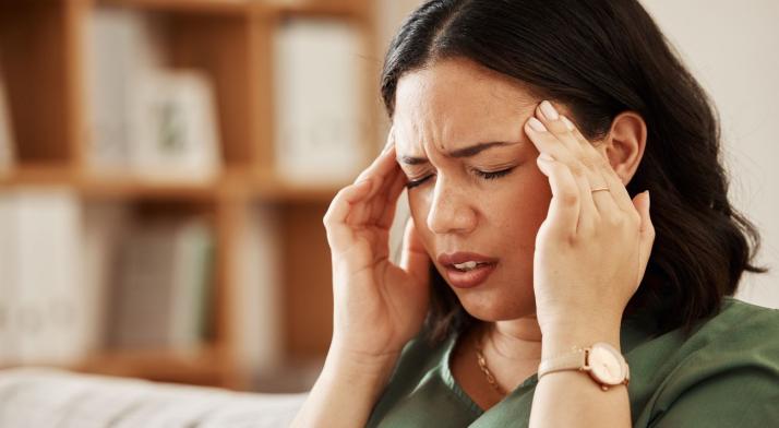 Naturalne sposoby na migreny - zioła i kąpiele