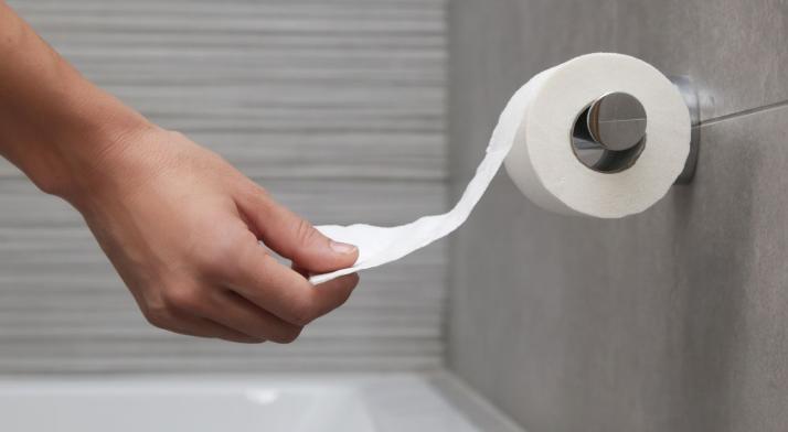 Nocne dolegliwości, jak pobudki czy poty, mogą świadczyć o wielu chorobach