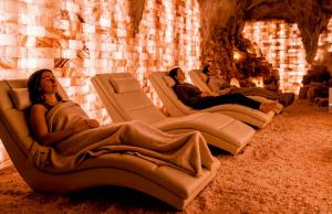 Haloterapia - leczenie solą. Czym jest?
